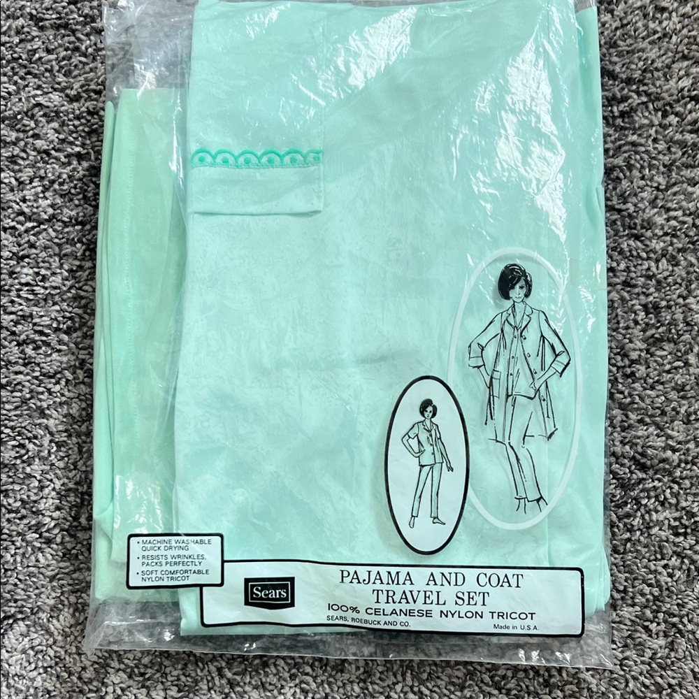 New in Packaging Vintage Sears Mint Green Pajama and Coat Set